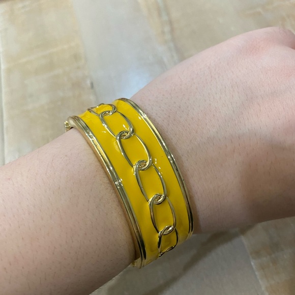 Yellow Gold Tone Bangle bracelet Link Chain Design cuff - Picture 3 of 11